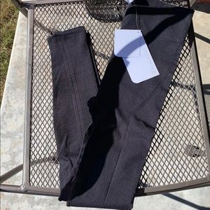 Fabletics sculpt kit leggings